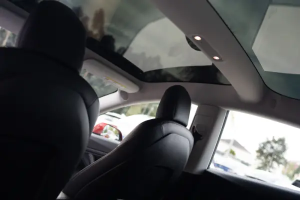 Tesla Model 3 Standard Range Plus RWD 17
