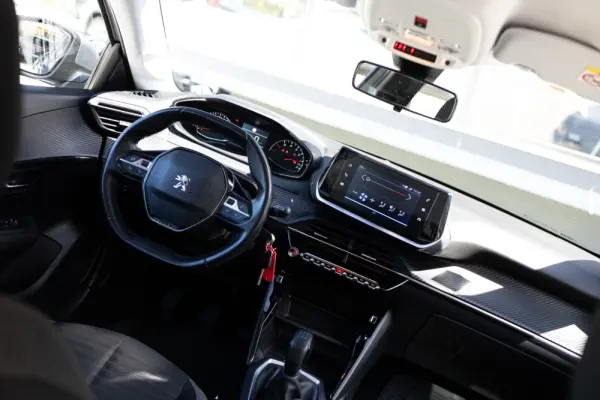 Peugeot 208 1.2 PureTech Active 2