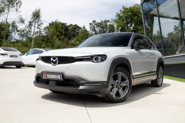 Mazda MX-30 e-Skyactiv First Edition+Modern Confidence 15