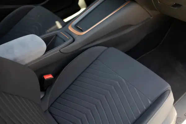 Cupra Born 58 kWh 47