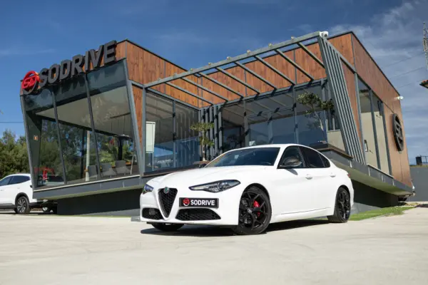 Alfa Romeo Giulia 2.2 D Super AT8 1