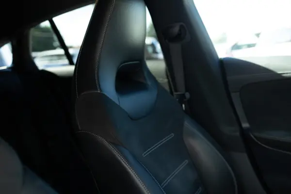 Mercedes-Benz CLA 250 e AMG Line 27