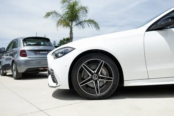 Mercedes-Benz C 300 e AMG Line 18