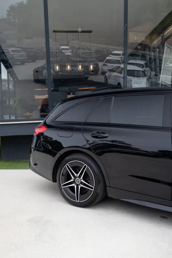 Mercedes-Benz C 300 e 9G-TRONIC Edition AMG Line 26