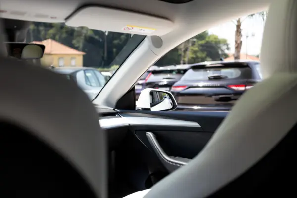 Tesla Model Y Standard 13