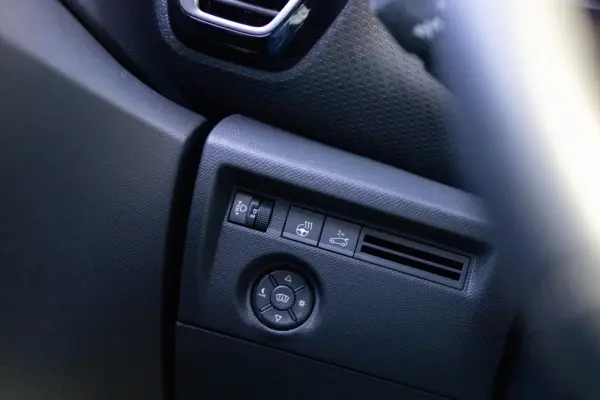 Citroen e-C4 X 50 kWh Shine 28