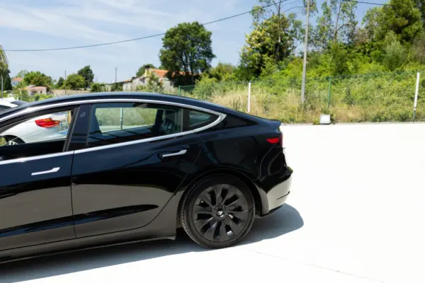 Tesla Model 3 Standard RWD Plus 15