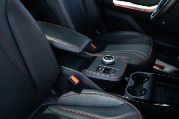 Ford Mustang Mach-E 75.7 kWh Premium AWD 29