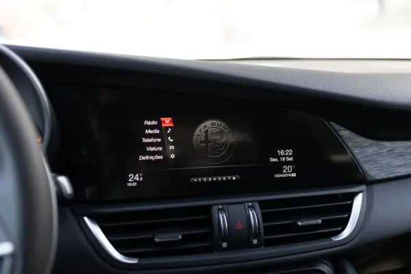 Alfa Romeo Giulia 2.2 D Super AT8 32