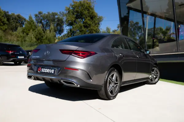 Mercedes-Benz CLA 250 e AMG Line 6