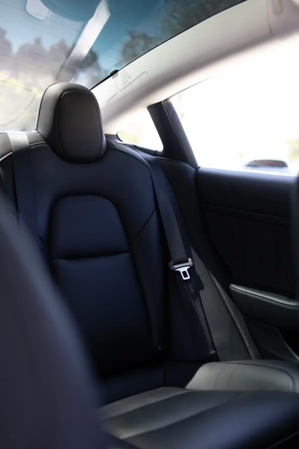 Tesla Model 3 Standard RWD 20