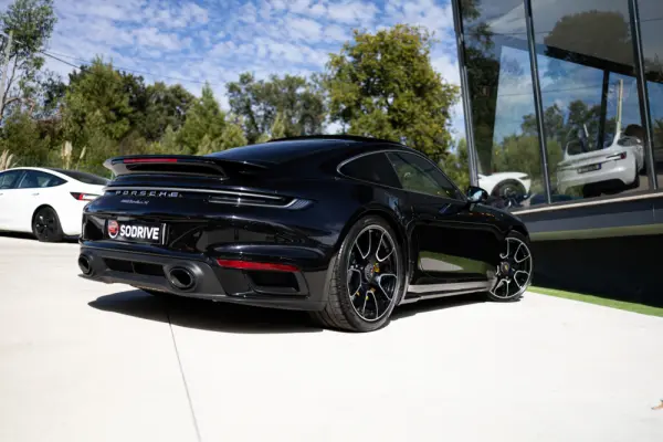 Porsche 911 (992) Turbo S PDK 5