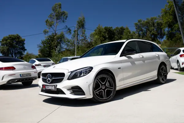Mercedes-Benz C 300 de AMG Line 29
