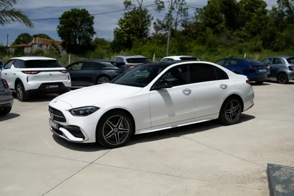 Mercedes-Benz C 300 e AMG Line 3