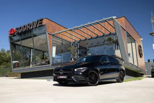 Mercedes-Benz CLA 250 e AMG Line 1