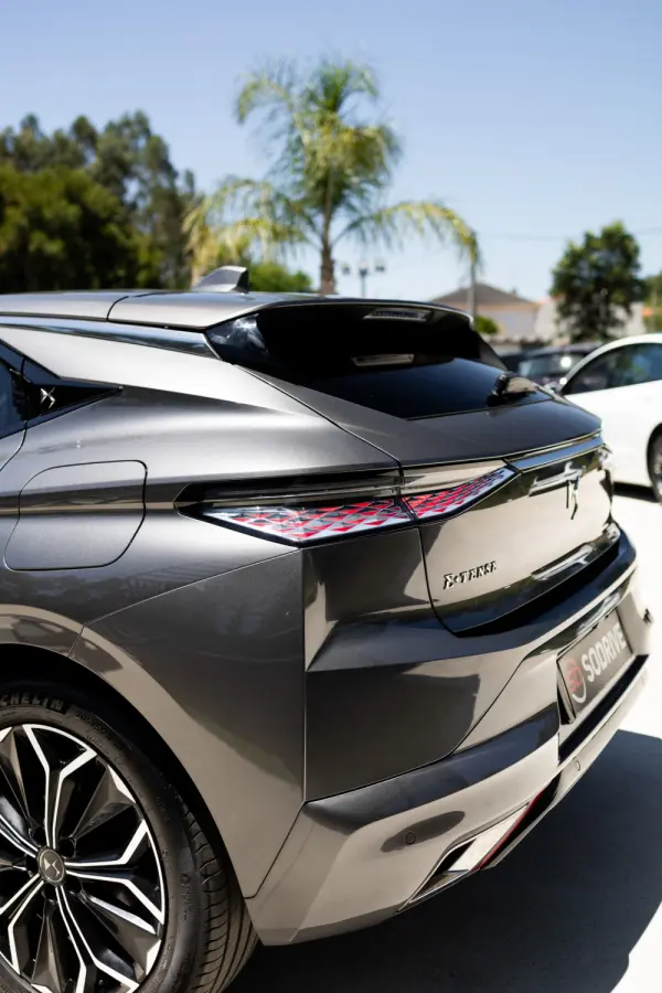 DS DS4 E-TENSE 225 RIVOLI 11