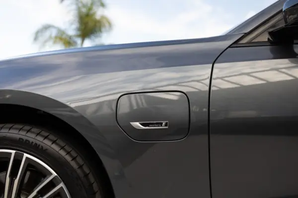 BMW 320 e Aut. M Sport 16