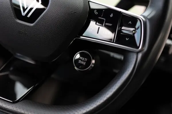 Renault Mégane E-Tech EV60 220hp optimum charge Techno 33