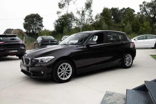 BMW 116 d EfficientDynamics 4