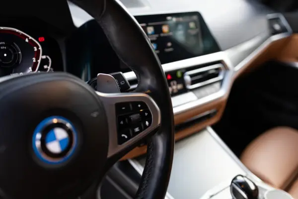 BMW 320 e Aut. M Sport 37