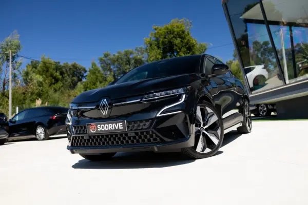 Renault Mégane E-Tech EV60 220hp optimum charge Techno 12