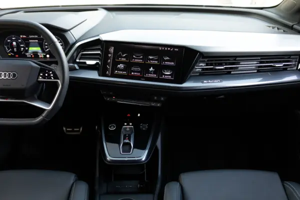Audi Q4 e-tron 45 82 kWh 30