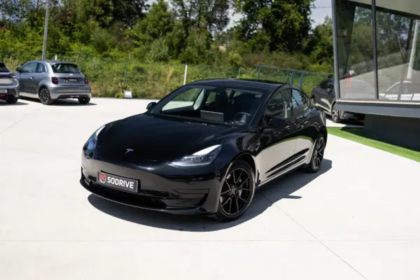 Tesla Model 3 Standard Range Plus RWD 5