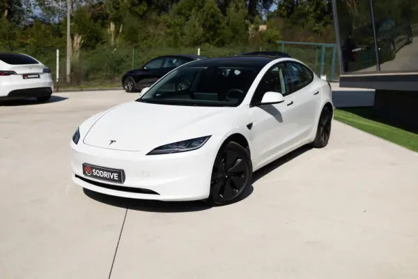 Tesla Model 3 Tração Traseira 10