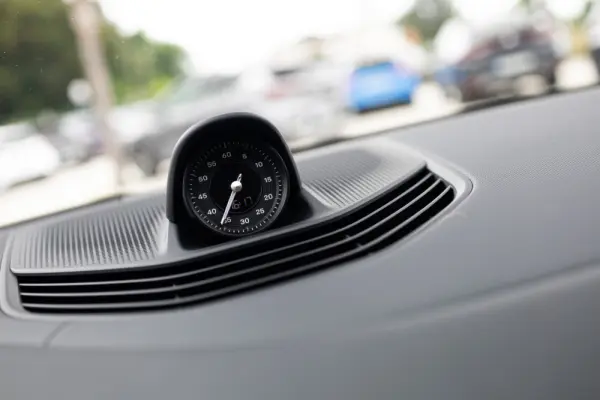 Porsche Taycan Sport Turismo Outro 32