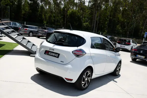 Renault Zoe (c/ Bateria) Intens 50 19