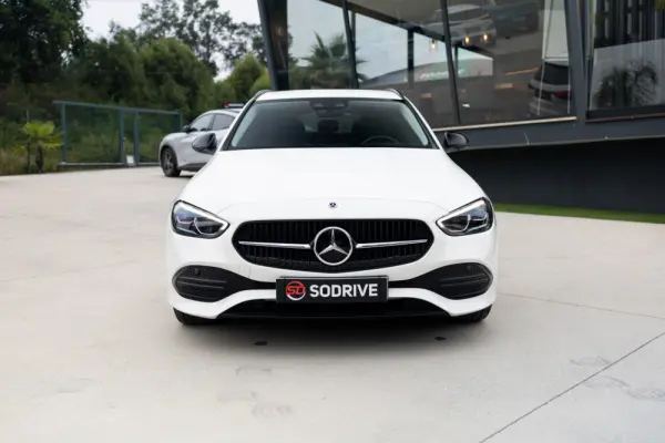 Mercedes-Benz C 300 e Avantgarde 4