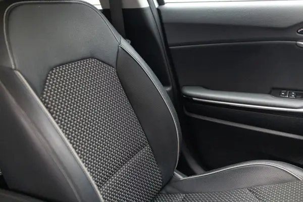 Kia XCeed 1.6 GDI DCT6 OPF PLATINUM 31