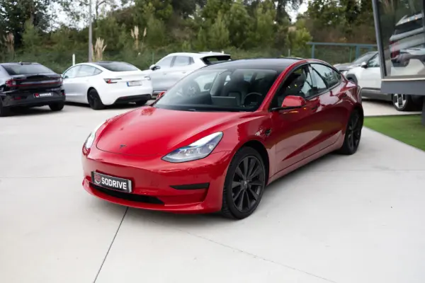 Tesla Model 3 Standard Range Plus RWD 4