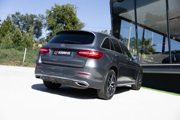 Mercedes-Benz GLC 250 d 4Matic 9G-TRONIC AMG Line 6