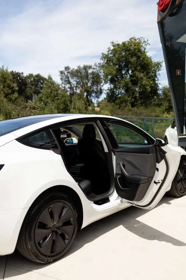 Tesla Model 3 Tração Traseira Premium 43