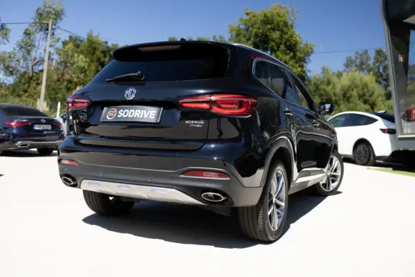 MG EHS 1.5T-GDI Luxury 25