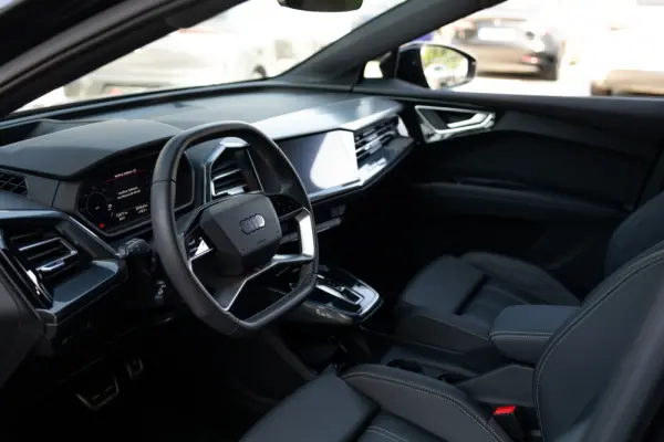 Audi Q4 e-tron 45 82 kWh 26