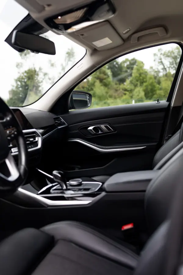 BMW 320 d Line Sport Auto 12