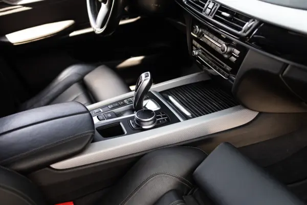 BMW X5 40e xDrive Pack M 37