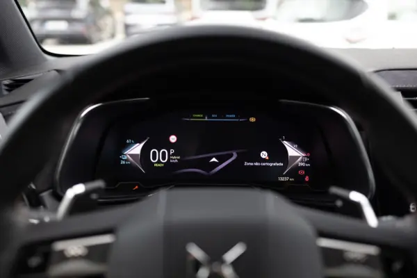 DS DS7 Crossback E-Tense Performance Line EAT8 7