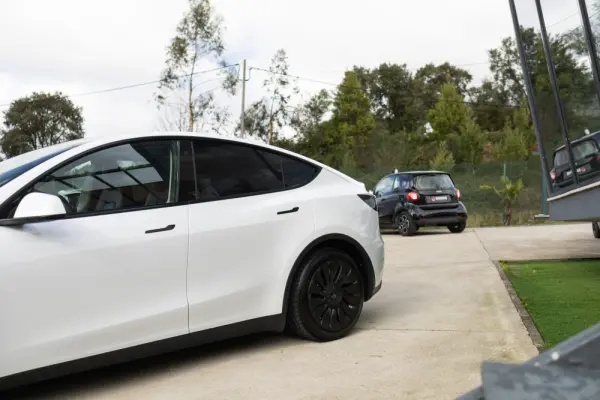 Tesla Model Y Standard 14