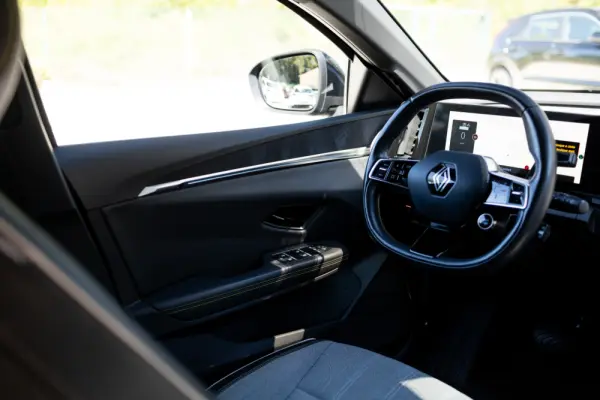 Renault Mégane E-Tech EV60 220hp optimum charge Techno 8