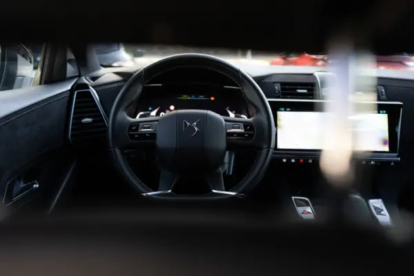 DS DS7 Crossback E-Tense Performance Line EAT8 21