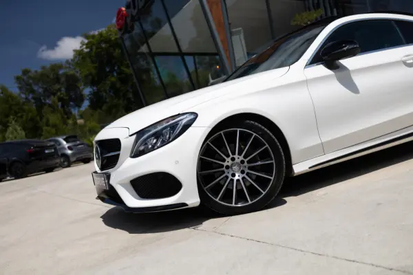 Mercedes-Benz C 220 d 9G-TRONIC AMG Line 24