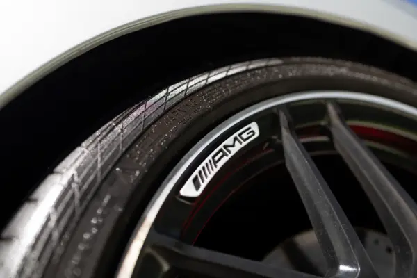 Mercedes-Benz CLA 45 AMG S Shooting Brake 4Matic+ 21