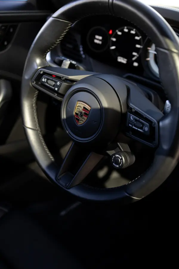 Porsche 911 (992) Turbo S PDK 62