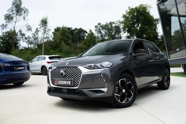 DS DS3 Crossback E-Tense Performance Line 4