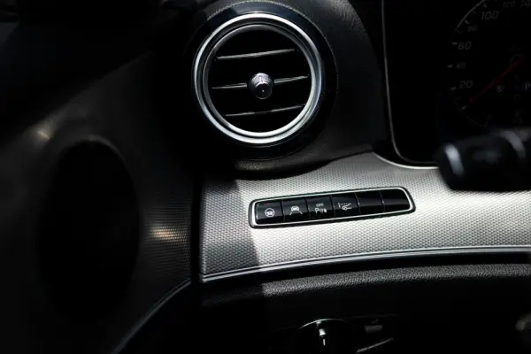 Mercedes-Benz E 350 e Avantgarde 29