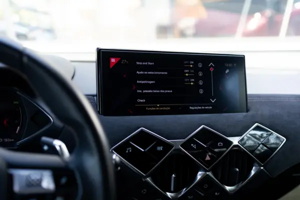 DS DS3 Crossback 1.2 PureTech Performance Line EAT8 27