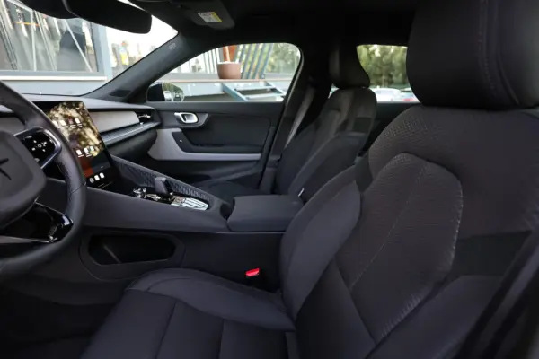 Polestar 2 Single Motor 69kWh 24